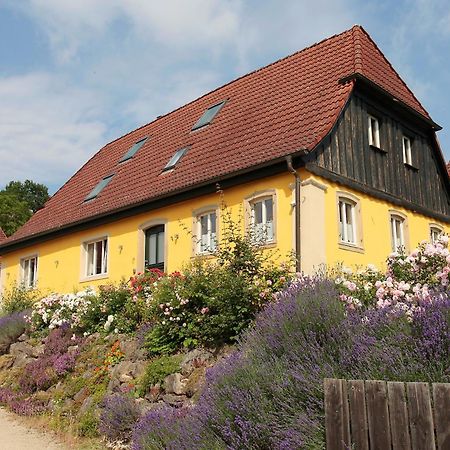 Gemuetliches Apartment Mit Galerie Im Ferienhof Litzendorf ภายนอก รูปภาพ